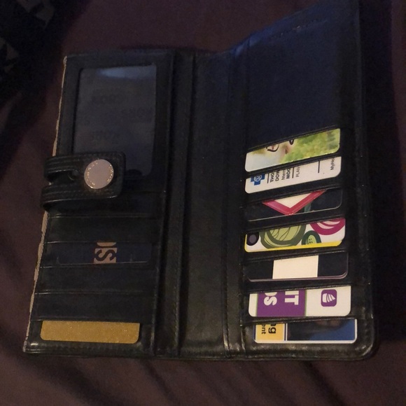 Michael Kors wallet - Picture 3 of 3